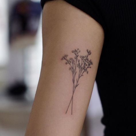 Babys Breathe Tattoos, Baby's Breath Flower Tattoo, Breath Flower Tattoo, Breathe With Flower Tattoo, Gypsophila Tattoo Design, Baby S Breath Tattoo, Flower Bouquet Baby Breath, Baby Breath Flower Tattoo, Baby Breath Bouquet Tattoo