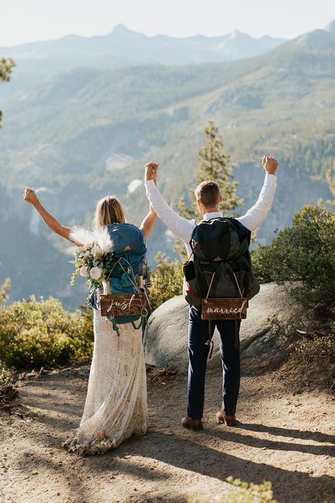 Backpacking Couple, Yosemite Backpacking, Adventurous Elopement, Yosemite Elopement, Yosemite Wedding, Backcountry Camping, Elopement Ceremony, Getting Up Early, Adventure Wedding