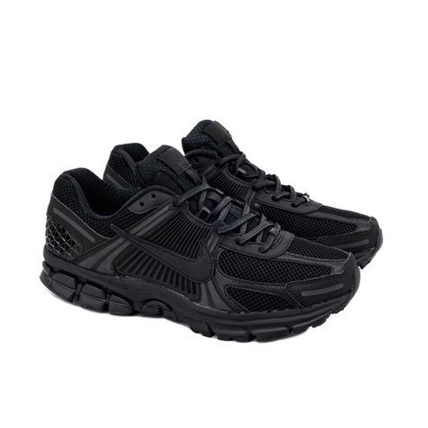 Nike Zoom Vomero 5 SP Triple Black BV1358-003 - 8US- #8US #Black #BV1358003 #Nike #Triple #Vomero #Zoom Check more at https://howcandothis.com/manstyle/nike-zoom-vomero-5-sp-triple-black-bv1358-003-8us/ Nike Zoom Vomero 5, Nike Vomero, Zoom Vomero 5, Pretty Sneakers, Vomero 5, Quiet Life, Shoe Inspo, Triple Black, Air Zoom