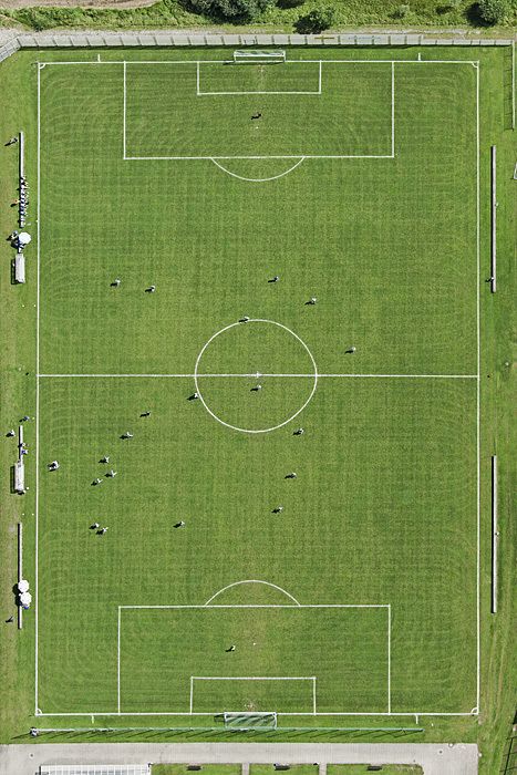 *colorvision 5 - videos that must be seen - http://blog.iso50.com/30640/colorvision-5-videos-that-must-be-seen/ Aerial Photography Drone, Football Pitch, Atletico Mg, Soccer Game, Football Field, Soccer Mom, Team Player, Drone Photography, Birds Eye View