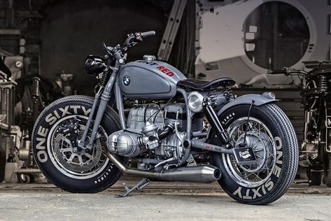 The Estonian custom bike builders from Renard Speed Shop have transformed this classic BMW R100 into a smoking bobber! Everything besides the engine and frame has been modified and there are lots of great details to admire in the design. #custombmw #bmwcaferacer #BMWr100 #bmwr100caferacer #caferacer #classicbike #bmwmotorrad #bmwmotorcycle Мотоциклы Harley Davidson, Bmw R100, Bike Bmw, Bmw Scrambler, Мотоциклы Cafe Racers, Custom Bmw, Bmw Boxer, Bike Builder, Bobber Bikes