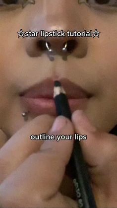 Makeup Edgy, Grungy Makeup, Star Lipstick, Clothes Kawaii, 20 Makeup, Mekap Mata, Drag Make-up, Fashion Kawaii, Barbie Makeup