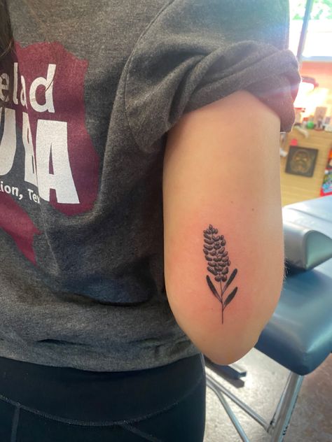 Blue Bonnet Tattoo, Bluebonnet Tattoo, Cuff Tattoo, Tattoo Time, Blue Bonnet, Time Tattoos, Foot Tattoos, Blue Bonnets, Forearm Tattoo