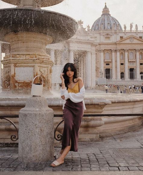 Vatican City Outfit, Rolling Shades, Vatican City Italy, Silk Laundry, City Outfit, When In Rome, Sorrento Italy, Venice Italy Travel, Capri Italy