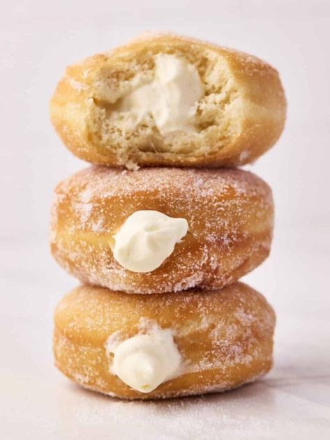 Homemade Bavarian Cream, Bavarian Cream Donut Recipe, Cream Donut Recipe, Bavarian Cream Filling, Cream Filled Donuts, Autumn Desserts, Donut Filling, Pastry Cream Recipe, Food Prep Ideas