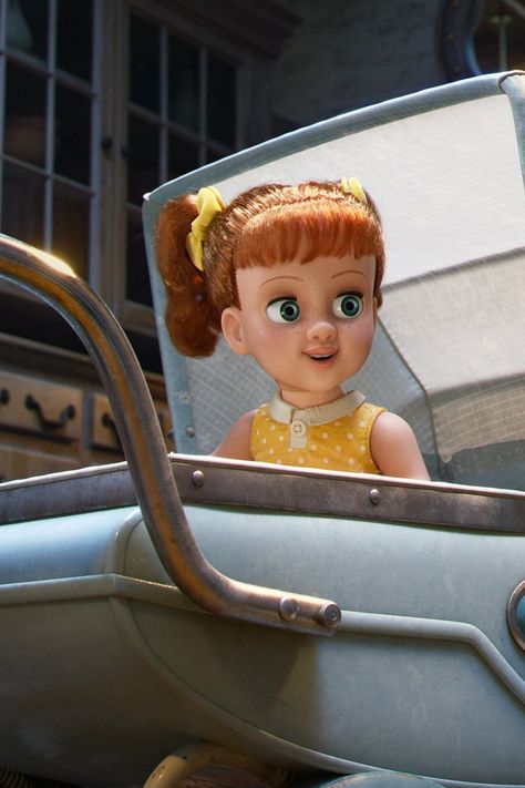 Who Voices Gabby Gabby in Toy Story 4? Gabby Gabby Toy Story, Toy Story Wallpaper, Story Wallpaper, Toy Story Movie, Bad Santa, Disney Pixar Movies, Toy Story 3, Her Voice, Pixar Movies