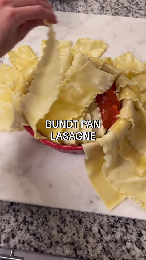 Bundt Pan Lasagne, Bundt Cake Lasagna, Lasagna In A Bundt Pan, Lasagna Bundt Pan Recipe, Bundt Pan Lasagna, Kitchen Tiktok, The Shaba Kitchen, Recipes Tiktok, How To Make Lasagna