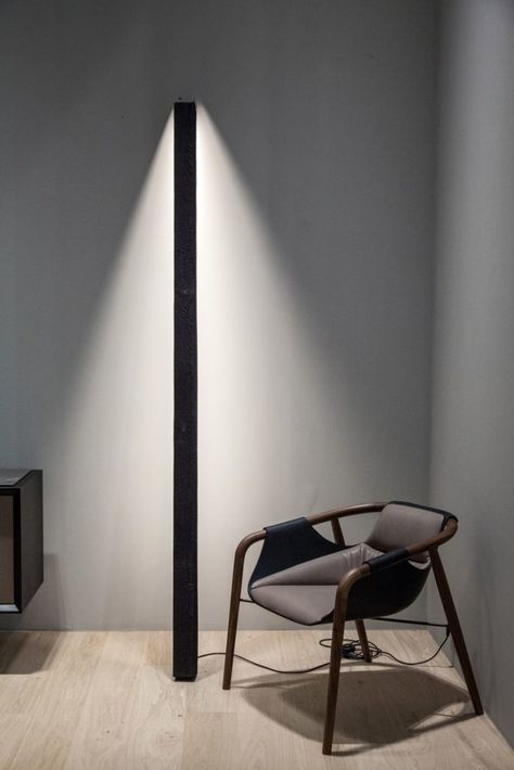 Modern Floor Lamps That Turn Artificial Lighting Into A Form Of Art Modern Floor Lamp Design, Artificial Lighting, Vintage Industrial Lighting, Interior Minimalista, Vintage Light Fixtures, Floor Lamps Living Room, Modern Floor, Floor Lamp Design, Room Lamp