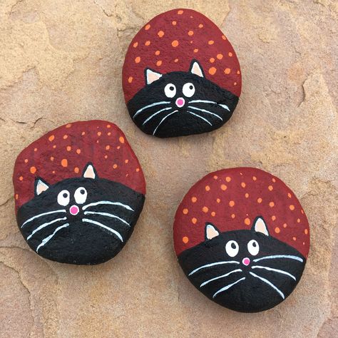 Cats Rock Kunst, Painted Rock Animals, Art Pierre, Rock Painting Ideas, Painted Rocks Kids, Painted Rocks Craft, Painted Rocks Diy, Rock Painting Ideas Easy, Rock Painting Patterns