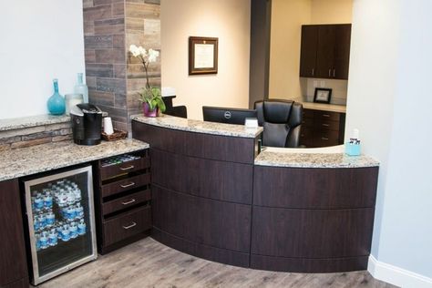 efficient check in check out medical doctor office layout design - Google Search Audiology Office Design, Rounded Desk, Refreshment Station, Chiropractic Office Design, Doctor Office Design, Waiting Room Design, Optometry Office, Doctors Office Decor, Office Waiting Rooms