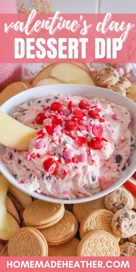 Valentines Appetizers, Valentines Healthy Snacks, Easy Dessert Dips, Chocolate Chip Dip, Valentines Party Food, Dessert Dip Recipes, Dessert Dip, Valentines Snacks, Healthy Valentines