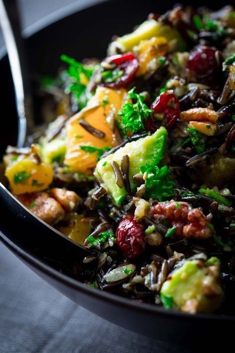 wild rice salad with cranberries, apricots and avocado. A delicious make-ahead side dish for Christmas or other holidays. It is naturally gluten-free and vegan friendly. Wild Rice Salad Recipe, Salad With Cranberries, Wild Rice Recipes, Wild Rice Salad, Vegan Thanksgiving Recipes, Rice Salad, Vegan Thanksgiving, Healthy Family, Vegan Salad