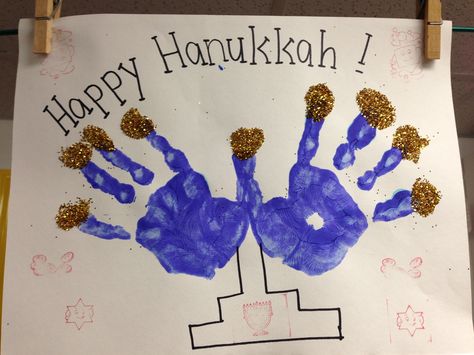 Handprint menorah for Hanukkah! All you need is blue paint, black marker and gold glitter for the flames on the candles!! Hanukkah Crafts, December Crafts, Celebration Around The World, Holidays Around The World, Daycare Crafts, Jewish Holidays, Happy Hanukkah, Kwanzaa, Preschool Classroom