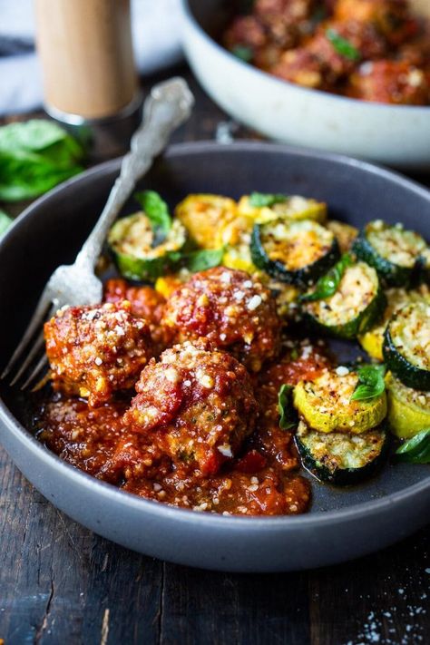 Turkey Meatballs w/ Sun-dried Tomatoes & Basil – Feasting At Home Easy Nutrient Dense Meals, Summer Meatball Recipes, Turkey Meatballs Recipes, Turkey Meatballs With Zucchini, Low Carb Turkey Meatballs, Pescatarian Food, Meatballs Recipes, Feasting At Home, Easy Marinara Sauce