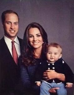 30 March 2014 - New Family Portrait of William, Kate and George taken by Jason Bell for the Australia/New Zealand Tour gift