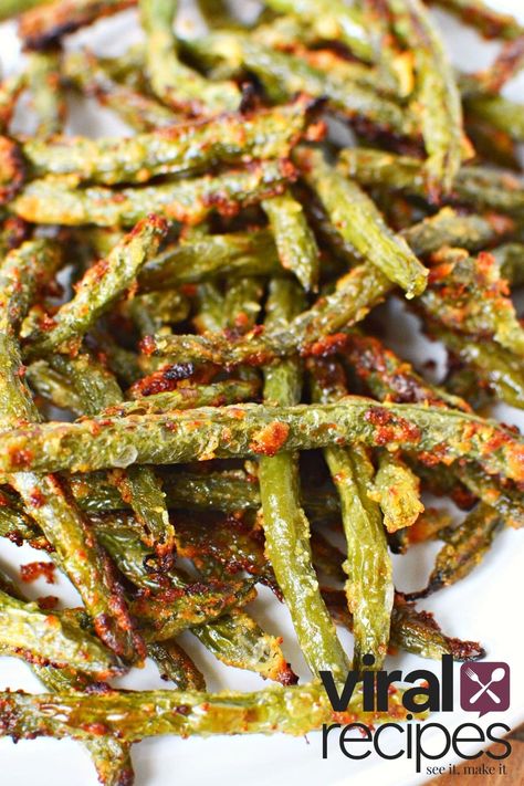 TikTok Green Beans in Air Fryer (Crispy, No Bread Crumbs) | Viral Recipes Green Bean Fries, Air Fried Green Beans, Crispy Green Beans, Baked Green Beans, Green Beans Side Dish, Fried Green Beans, Healthier Options, Yogurt Dip, Green Bean Recipes