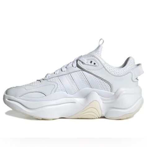 ADIDAS ORIGINALS WMNS MAGMUR RUNNER 'FOOTWEAR WHITE' EE4815 Chunky Shoe 👟 Adidas Magmur Runner, Adidas Magmur, White Chunky Sneakers, Color Cloud, Womens Adidas, Chunky Shoes, Adidas Womens, Cloud White, Fashion Performance