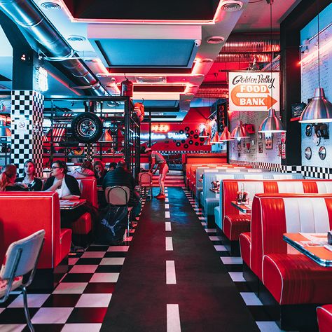 Diner Aesthetic, 50s Aesthetic, Small Restaurant Design, Restaurant Cleaning, 50s Diner, Vintage Diner, Retro Cafe, Retro Diner, American Diner