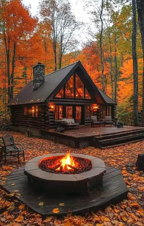 Small Rustic House, Tiny Cabins, Lake Living, Rustic Home Design, Log Cabin Homes, Tiny House Cabin, Cabin In The Woods, Cabins And Cottages, Cottage Design