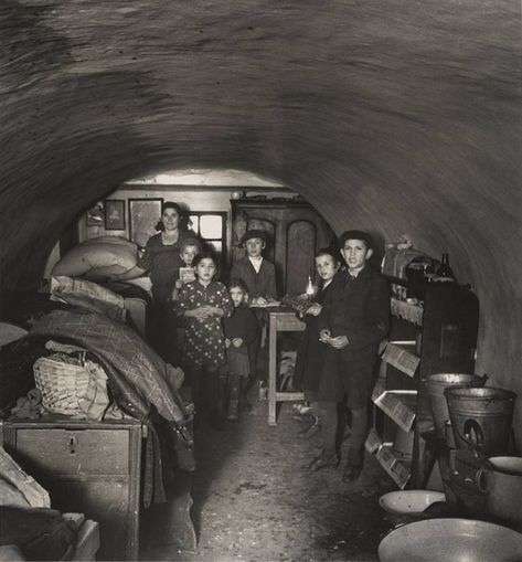 Roman Vishniac, Life In Europe, Basement Home, Canadian Soldiers, Shot Film, Eastern European, Eastern Europe, Warsaw, Old Photos