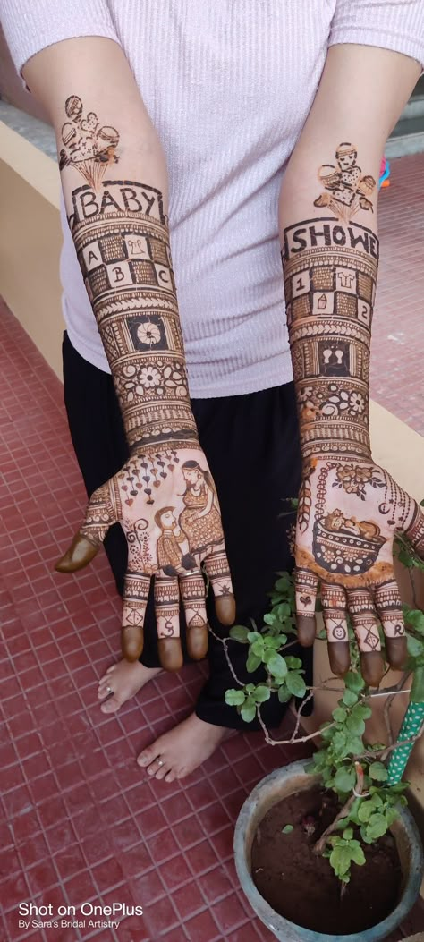 Baby Shower Mehndi Designs Easy, Seemantham Henna, Srimantham Mehendi Designs, Seemantham Mehandi Designs, Baby Shower Mhendi Design Hand, Seemantham Mehendi Designs, Baby Shower Mehandi Designs Latest, Baby Shower Henna Design, Beginner Mehendi