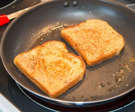 Perfect French Toast Recipe, Perfect French Toast, Easy French Toast Recipe, Classic French Toast, Best French Toast, Best Bread, Breakfast Platter, Butter Bread, Food Crush