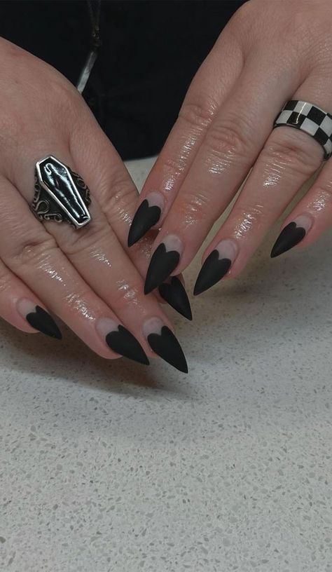 Black Hearts Nail Design, Pointy Black Nails Design, Goth Stiletto Nails Designs, Dark February Nails, Black Heart French Tip Nails, Goth Engagement Nails, Black Heart Tip Nails, Almond Acrylic Nails Heart, Valentines Day Nails Pointy