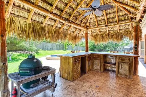 Backyard palapa with bamboo tiki bar Backyard Palapa Ideas, Palapas Ideas Patios Backyards, Outdoor Palapa Ideas, Bali Outdoor Kitchen, Palapas Ideas Patios, Outdoor Kitchen Design Philippines, Tiki Gazebo, Outdoor Kitchen Tropical, Tiki Hut Backyard