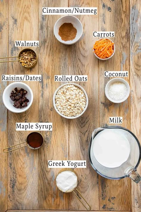 The BEST Carrot Cake Overnight Oats (Easy & Healthy!) - Jar Of Lemons Overnight Oats Chia Seeds, Best Healthy Carrot Cake, Oat Carrot Cake, Overnight Oats Easy, Carrot Cake Overnight Oats, Cake Overnight Oats, Jar Of Lemons, The Best Carrot Cake, Healthy Carrot Cake