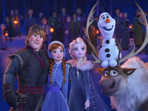 Best Family Christmas Movies, Disney Christmas Movies, Film Frozen, Family Christmas Movies, Olaf's Frozen Adventure, Anna Und Elsa, Frozen Sisters, Jennifer Lee, Frozen Pictures