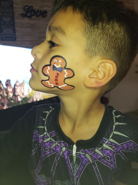 Facepainting Gingerbread man #gingerbreadman #christmasfacepaint #facepainting #kidsfacepainting Ginger Bread Man Makeup, Gingerbread Man Face Paint, Gingerbread Faces Painting, Christmas Face Painting, Paint Christmas, Henna Paint, Face Painting Easy, Face Paintings, Christmas Gingerbread Men