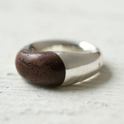 27929660_000_a 400×400 pixels Silver Wood, Jewelry Post, Wood Ring, Funky Jewelry, Wood Rings, Top Drawer, Wooden Rings, Diy Schmuck, Lovely Jewellery