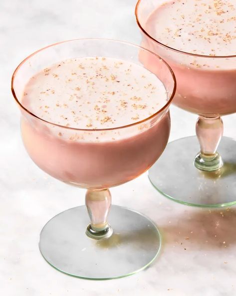 Pink Squirrel Cocktail Recipe (3 Ingredients) | The Kitchn Squirrel Food, Pink Squirrel, Retro Desserts, Chocolate Covered Almonds, Cocktail Desserts, Healthy Drinks Recipes, Easy Cocktails, Serious Eats, Drinks Alcohol Recipes