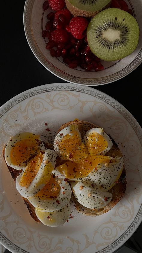 Soft-boiled eggs on seeded sourdough bread and a side of fruits Sourdough And Eggs, Eggs And Sourdough Bread, Boiled Eggs On Toast, Soft Boiled Eggs, Egg Toast, Interesting Food, Journal Inspo, 2025 Vision, Boiled Eggs