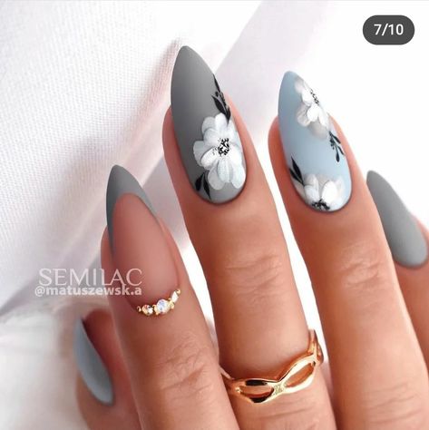 Grey Nails Ideas, Grey Nails, Grey Nail Designs, Fancy Nails Designs, Matte Nails Design, Pretty Nail Art Designs, Gray Nails, Short Acrylic Nails Designs, Hot Nails