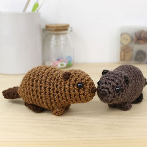 Beaver Crochet, Baby Beaver, Free Amigurumi Crochet Patterns, Crochet Toys Free Patterns, Crochet Lovey, Crafts Crochet, Fun Crochet Projects, Cute Keychain, Stuffed Toys