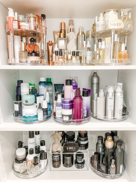 RíOrganized: Jen Atkin’s Beauty Closet — RíOrganize Bathroom Organization Hacks, Bathroom Closet Organization, Bathroom Cabinet Organization, Bathroom Closet, Beauty Organization, Beauty Storage, Toiletries Organization, Home Organisation, Personal Care Products