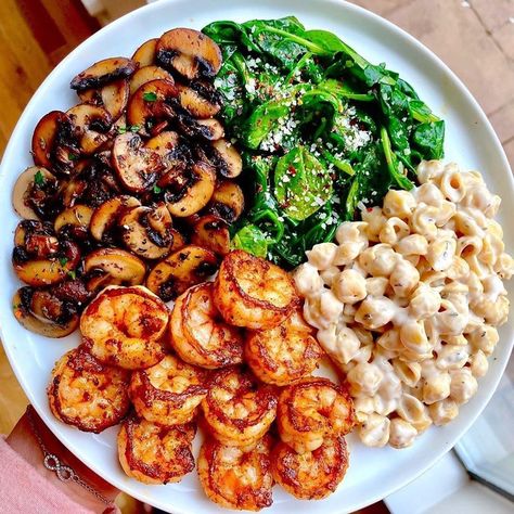 Shrimp And Sauteed Spinach, Pasta Shrimp, Plats Healthy, Resep Diet, Healthy Food Dishes, Mac N Cheese, Easy Pasta, Healthy Meal Prep, Gut Health