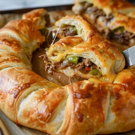 Philly Cheese Steak Crescent Ring Steak N Cheese Eggrolls, Cheesesteak Crescent Ring, Steak Crescent Roll Recipes, Philly Cheese Steak Stromboli, Philly Cheesesteak Stromboli, Philly Cheese Steak Salad, Crescent Roll Stromboli, Recipes Using Crescent Rolls, Homemade Stromboli