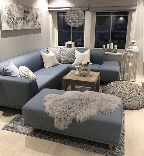 Blue Sofa Living, Blue Sofas Living Room, Latest Living Room Designs, Living Room Sofa Design, Design Blogs, Living Room Decor Cozy, Home Design Living Room, Blue Living Room, Decor Home Living Room