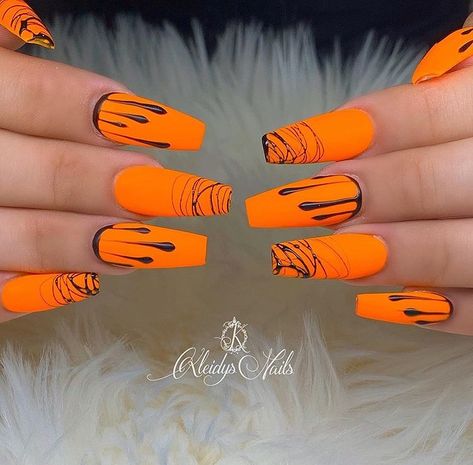 Orange Black Marble Nails, Bright Orange Halloween Nails, Purple And Orange Nails Halloween, Orange Halloween Nail Designs, Black And Orange Nail Designs, Orange And Black Halloween Nails, Orange And Black Nails, Jewel Nails, Horror Nails