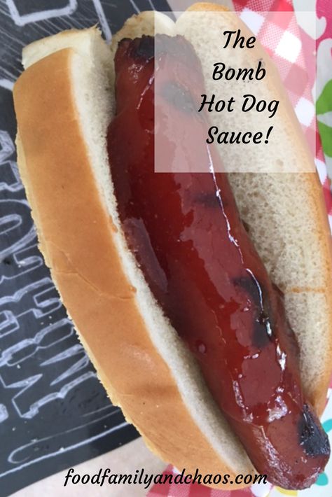 Hot Dog Toppings Recipes, Hot Dog Marinade, Best Hot Dog Sauce Recipe, Marinated Hotdogs, Marinated Hot Dogs Recipes, Hotdogs Recipes, Hot Dog Chili Sauce Recipe, Hot Dog Sauce Recipe, Hotdog Chili Recipe