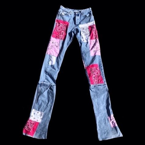 Bandana Patchwork Jeans, Denim Diy Clothes, Da Brat, Custom Jeans, Denim Diy, Patchwork Jeans, Bandanas, Custom Clothes, Diy Clothes