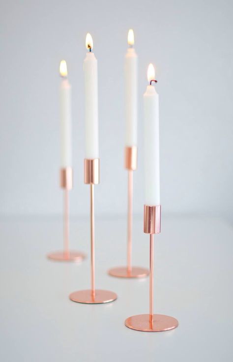 Create a romantic setting with rose gold candlesticks #homedecor Gold Candlesticks, Rose Gold Kitchen, Copper Interior, Desain Pantry, Copper Candle, Rose Gold Decor, Cupcake Stands, Gold Candle, Gold Candle Sticks