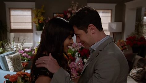 Cece And Schmidt, Schmidt And Cece, Rory And Jess, Best Tv Couples, Tv Romance, Tv Couples, Cute Relationship Goals, Tv Programmes, Staying Alive