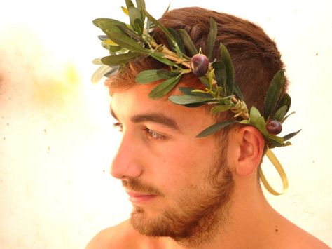 Hey, I found this really awesome Etsy listing at https://www.etsy.com/listing/239029237/greek-god-man-crown-caesar-green-leaf Greek God Crown, Greek Flower Crown, Olive Branch Crown, Greek Leaf Crown, Greek Headpiece, Greek Wreath, Olive Crown, Greek Crown, Gold Leaf Crown