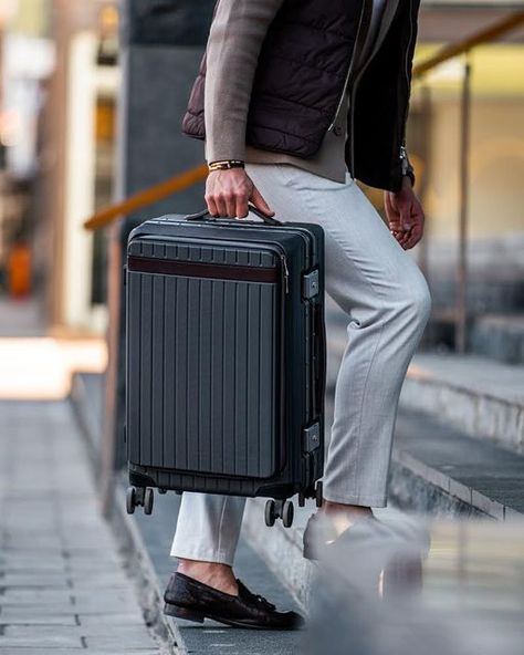 Outdoor Bag Photoshoot, Travel Bag Photography, Luggage Photoshoot, Suitcase Photography, Luggage Photography, Luggage Aesthetic, Travel Mood, Male Pose, Luxury Bags Collection