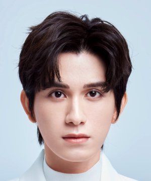 Zhu Zan Jin (朱赞锦) - MyDramaList Zhu Zanjin, Liu Haikuan, Haikou, Healthy Relationships, Beijing, University, It Cast, Actors, China