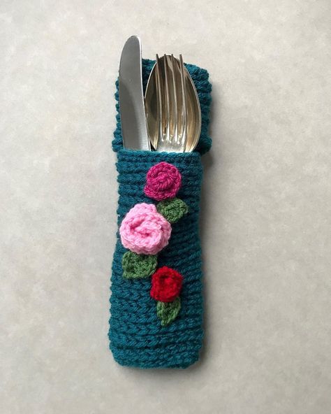 Crochet Pocket Knife Holder, Crochet Cutlery Pouch, Crochet Cutlery Holder, Crochet Christmas Utensil Holder, Lipstick Holder Crochet Pattern, Silverware Pouch, Utensil Pouch, Silverware Holder, Fork And Spoon