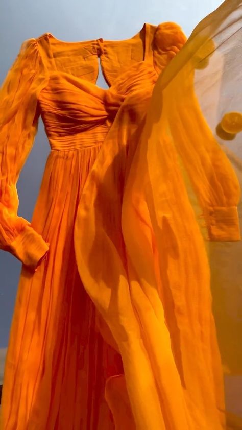 Anarkali Dress Chiffon, Chiffon Anarkali Suits, Orange Anarkali Suits, Orange Kurti Design, Orange Suits Women Indian, Orange Anarkali Dress, Orange Salwar Suit, Chiffon Anarkali Dress, Orange Churidar